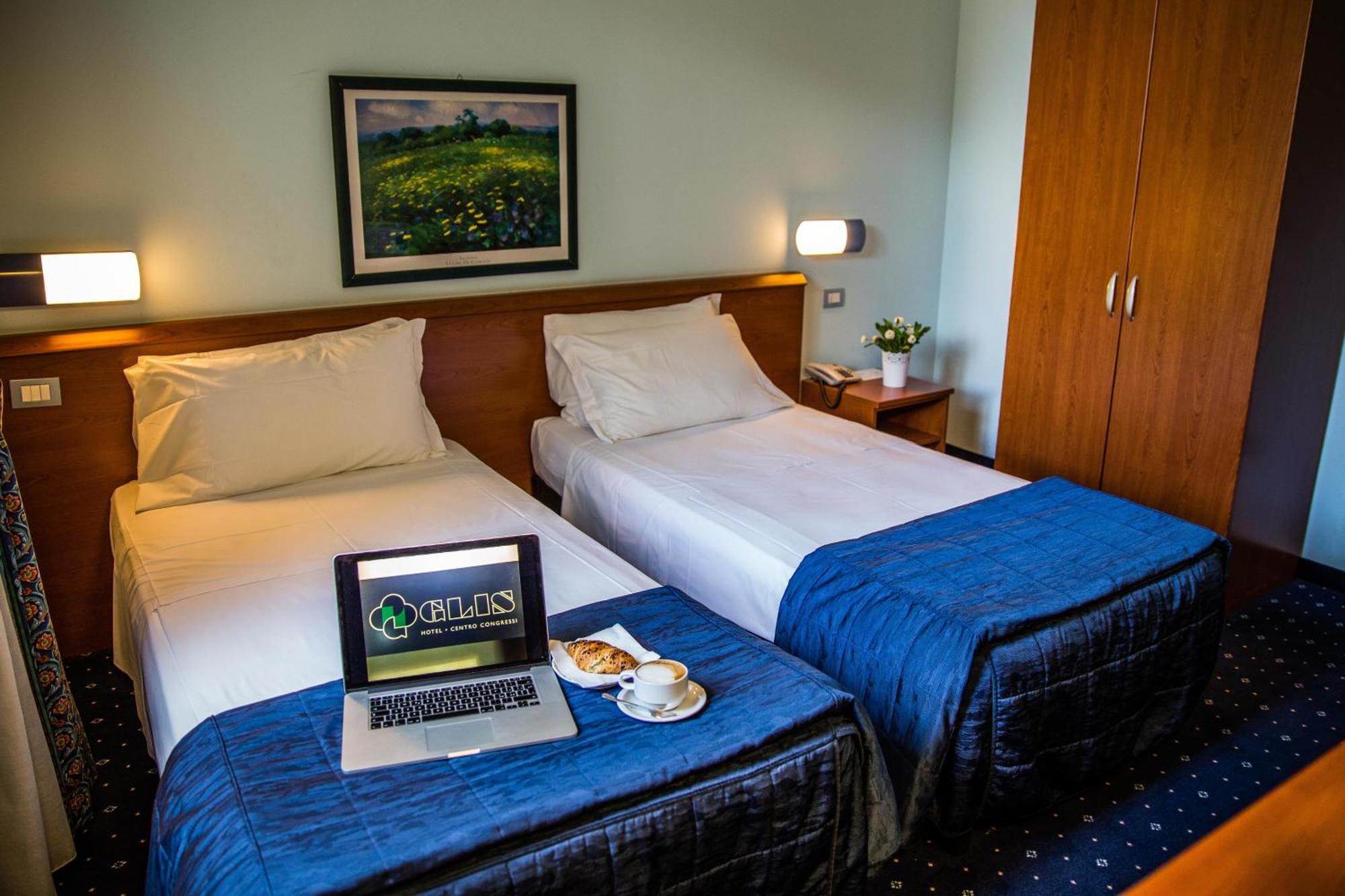 Hotel Glis 산마우로토리네세 외부 사진
