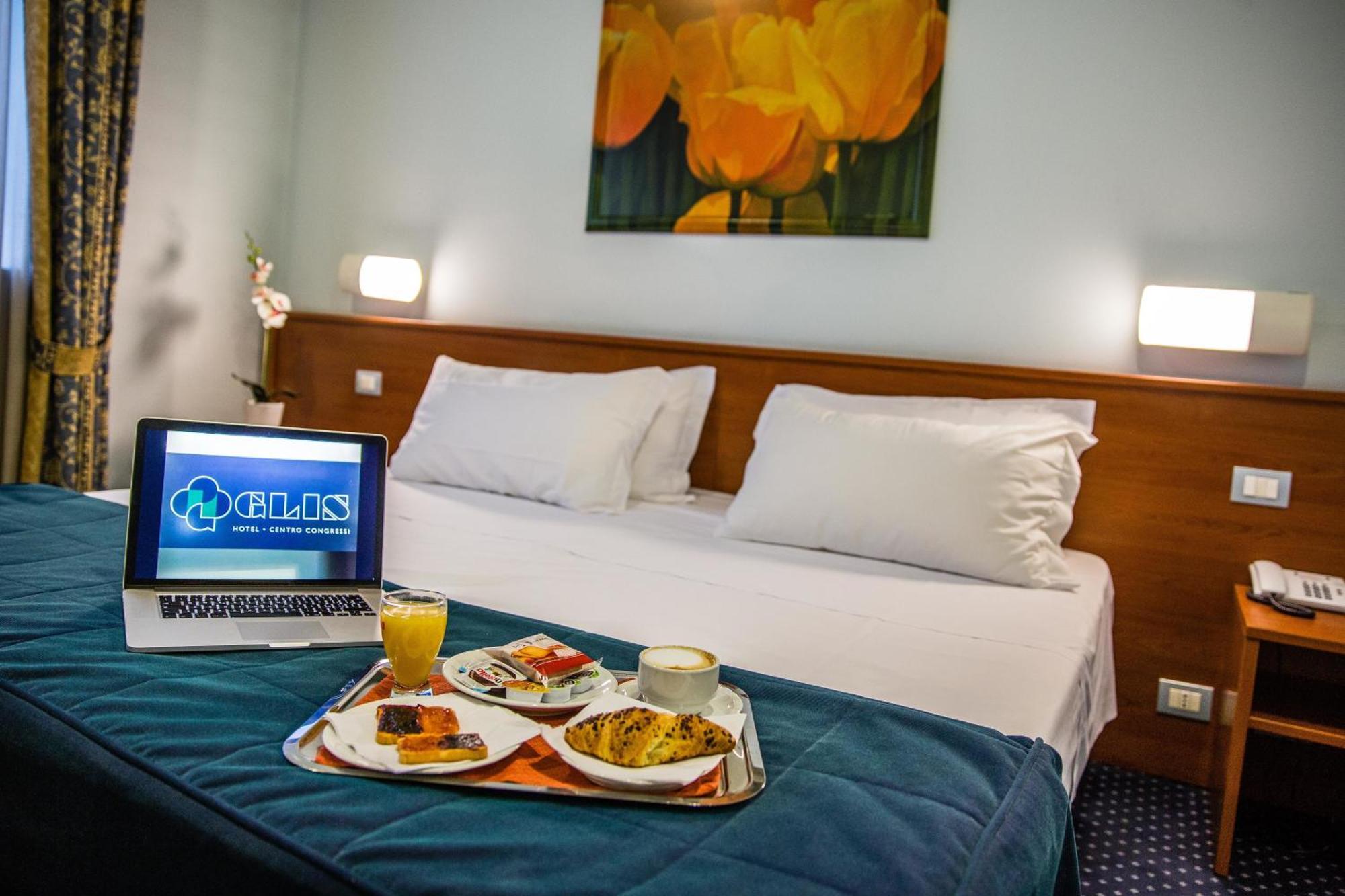 Hotel Glis 산마우로토리네세 외부 사진