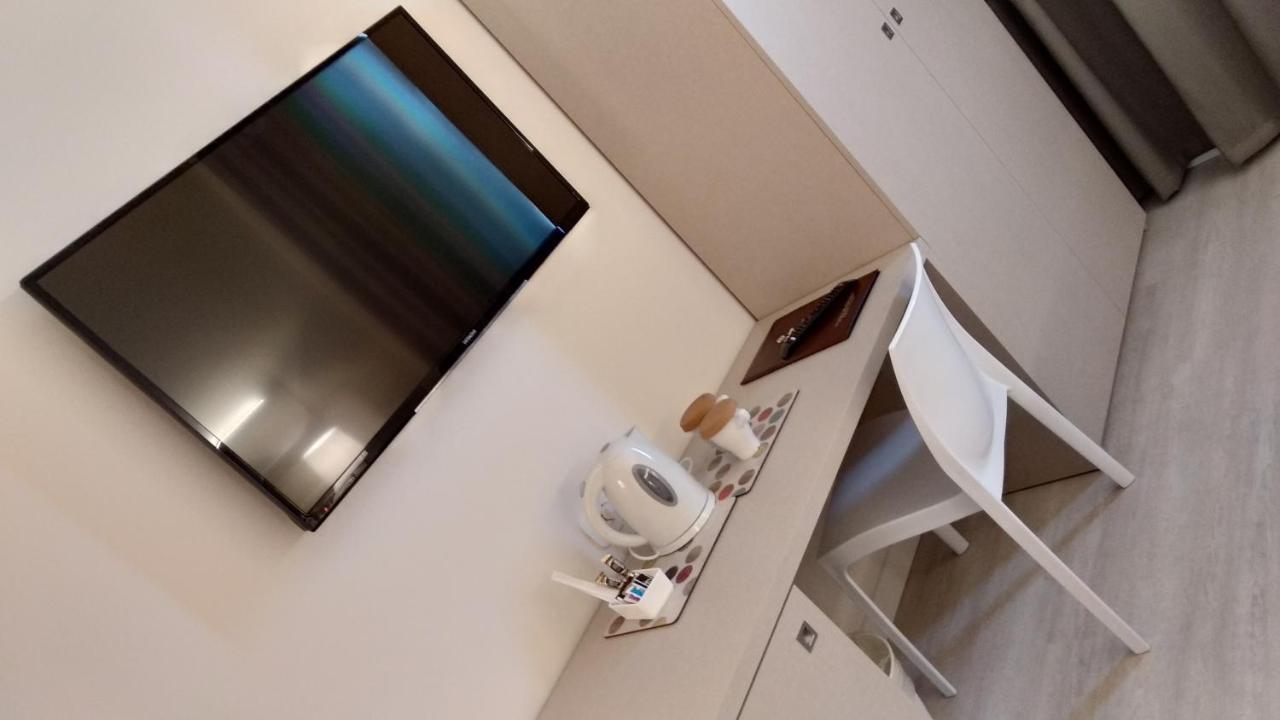 Hotel Glis 산마우로토리네세 외부 사진