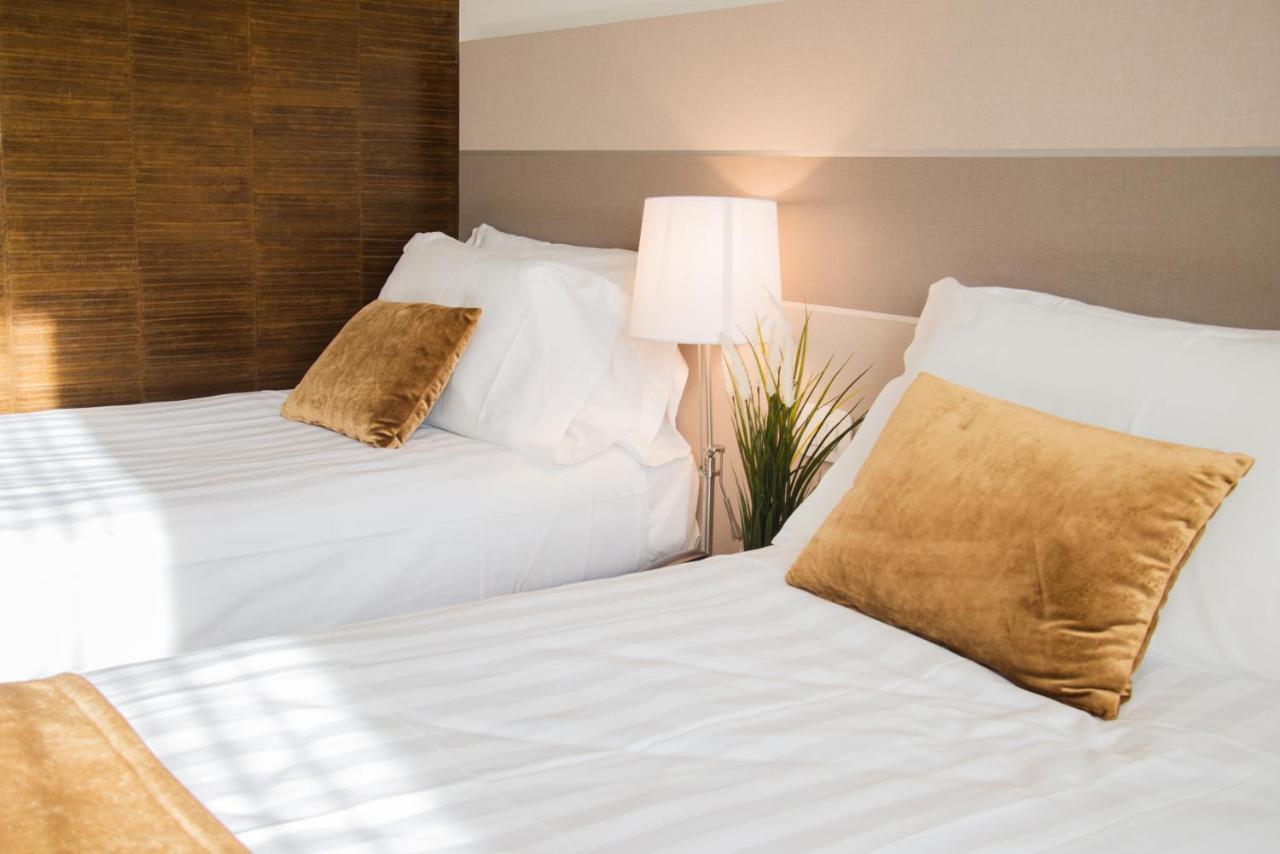 Hotel Glis 산마우로토리네세 외부 사진