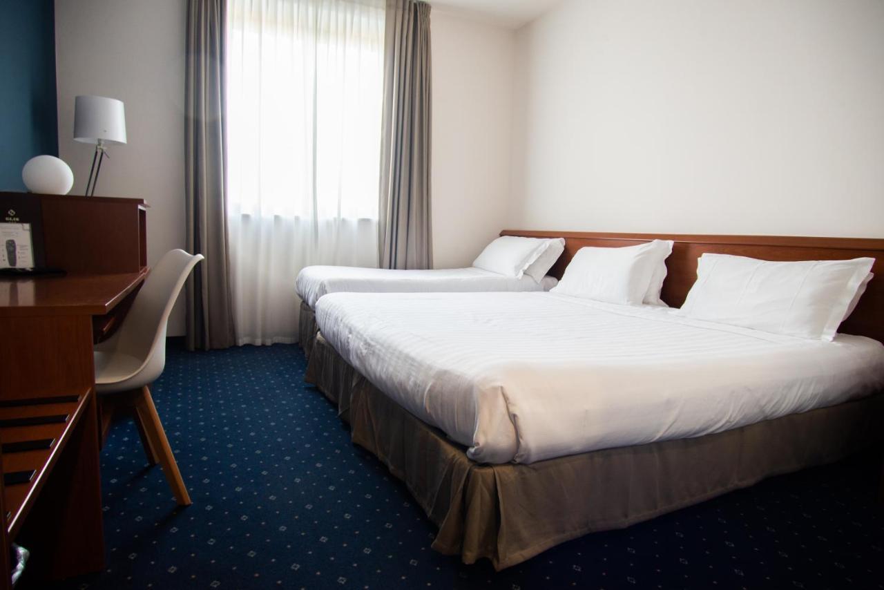 Hotel Glis 산마우로토리네세 외부 사진