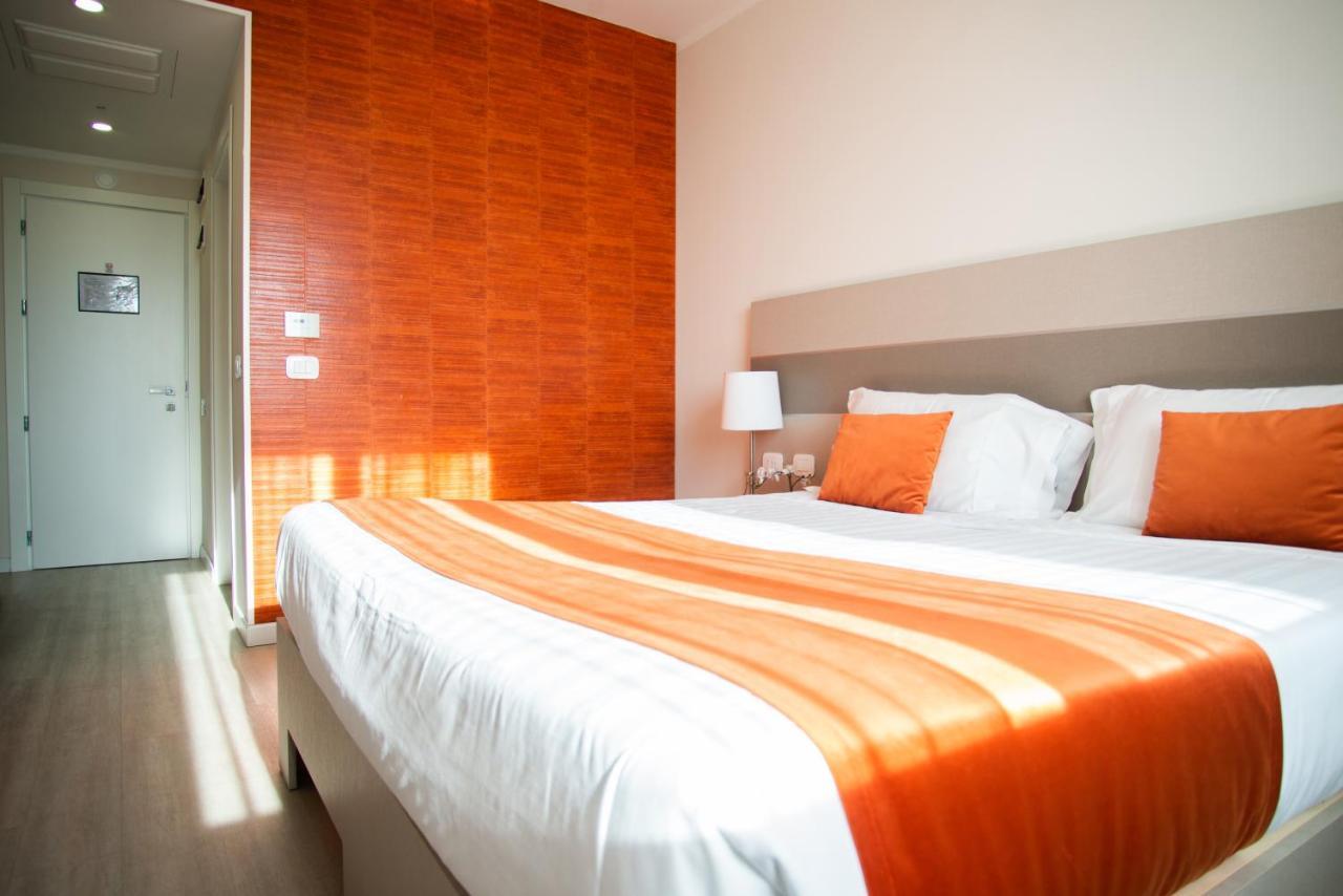 Hotel Glis 산마우로토리네세 외부 사진